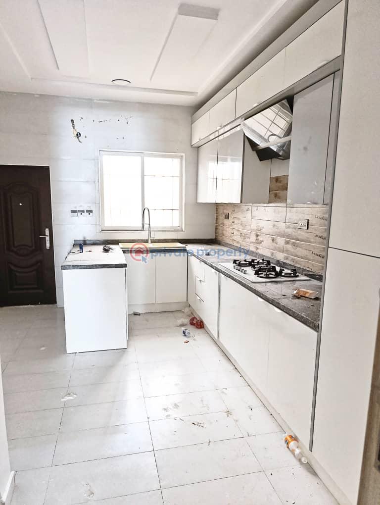 Luxury  4-bedroom semi detached house - 13 4 bedroom Semi detached Duplex For Rent Lekki Right Lekki Phase 1 Lagos - 13
