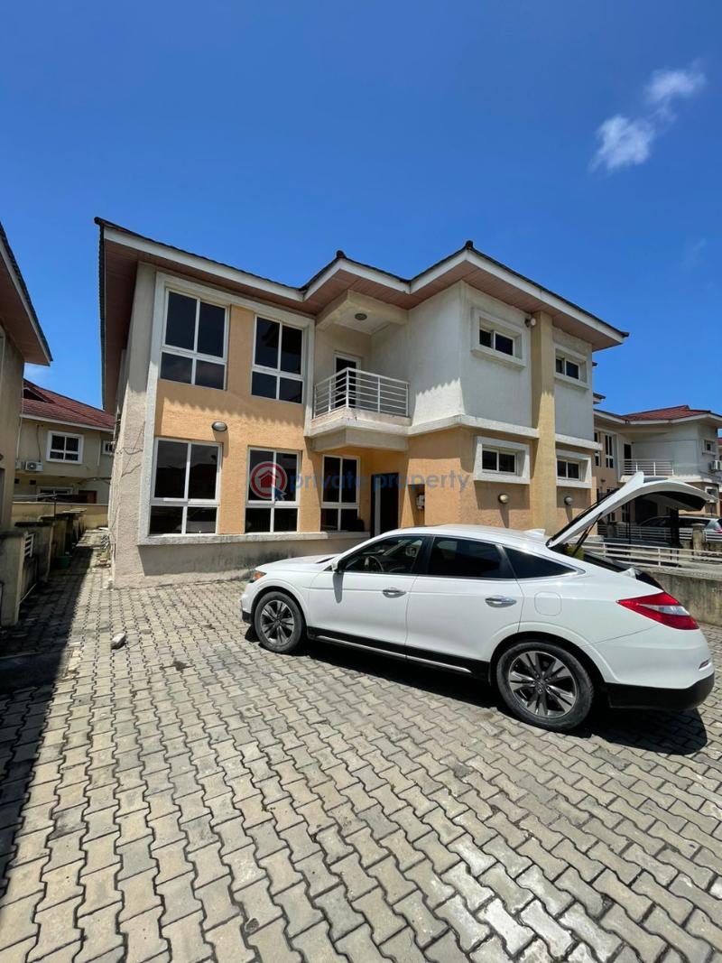 For rent 4 bedroom Duplex Cadogan Estate, Jakande Lekki Lagos (PID