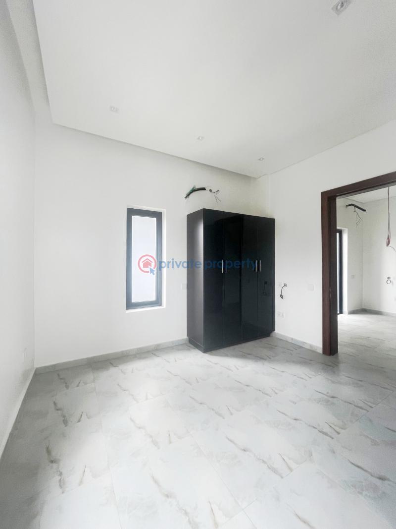 4 bedroom Semi detached Duplex For Sale Lekki Phase 1 Lagos - 13