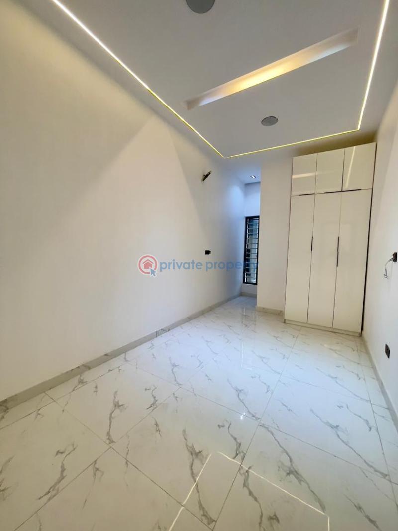4 bedroom Terraced Duplex For Sale Osapa Lekki Lagos - 33