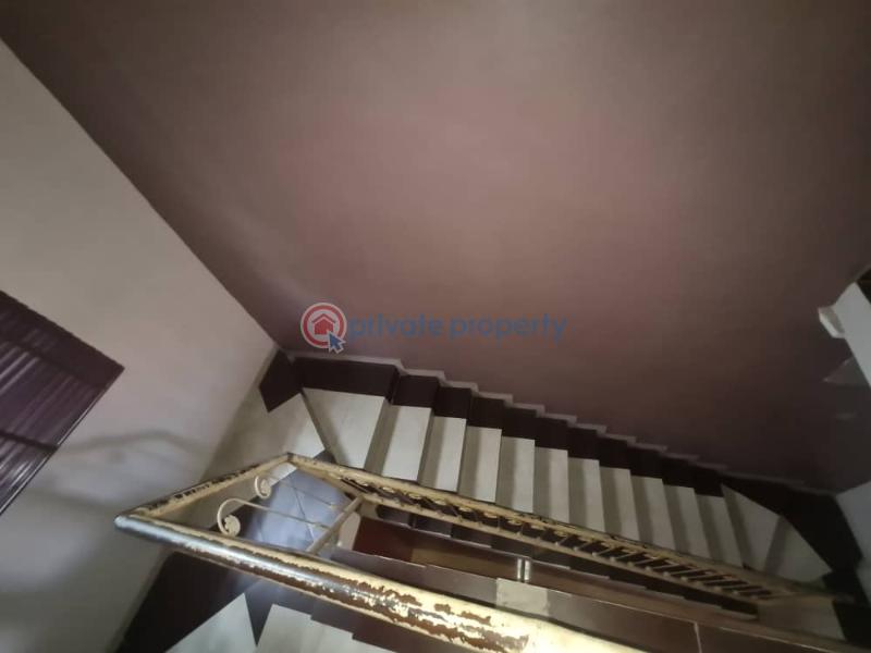 4 bedroom Duplex For Sale Akpati Close Golf Estate Phase 1 Gra Enugu Opposite Tradefair Complex Enugu Suburb Enugu Area  - 17