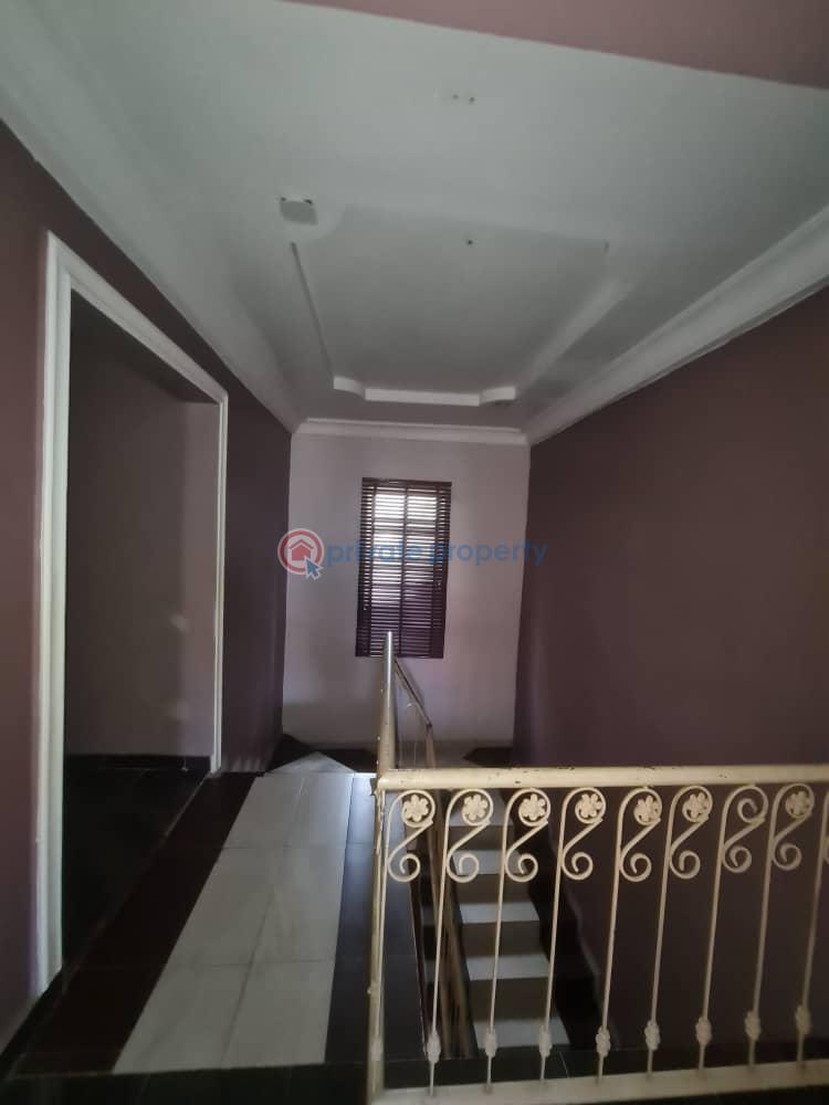 4 bedroom Duplex For Sale Akpati Close Golf Estate Phase 1 Gra Enugu Opposite Tradefair Complex Enugu Suburb Enugu Area  - 18