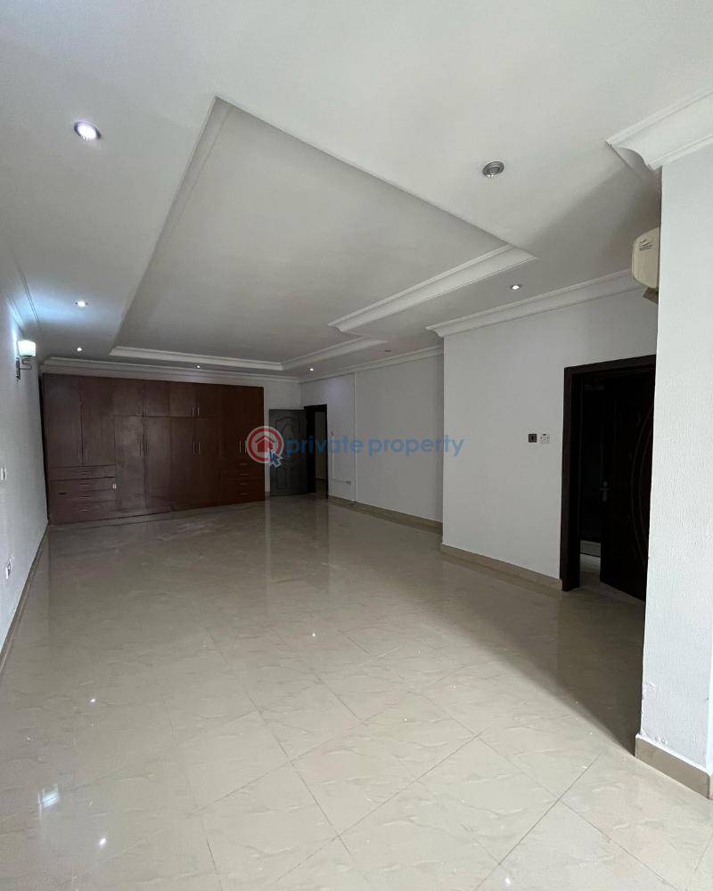 4 bedroom Terraced Duplex For Sale Mojisola Onikoyi Estate Lagos - 5