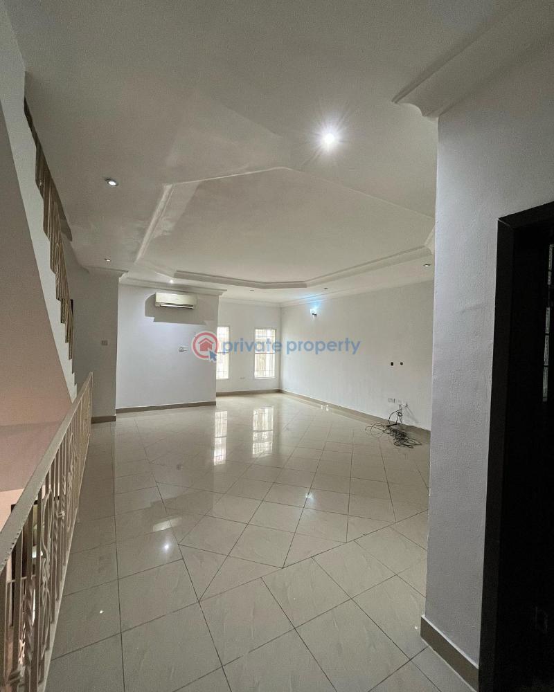 4 bedroom Terraced Duplex For Sale Mojisola Onikoyi Estate Lagos - 4
