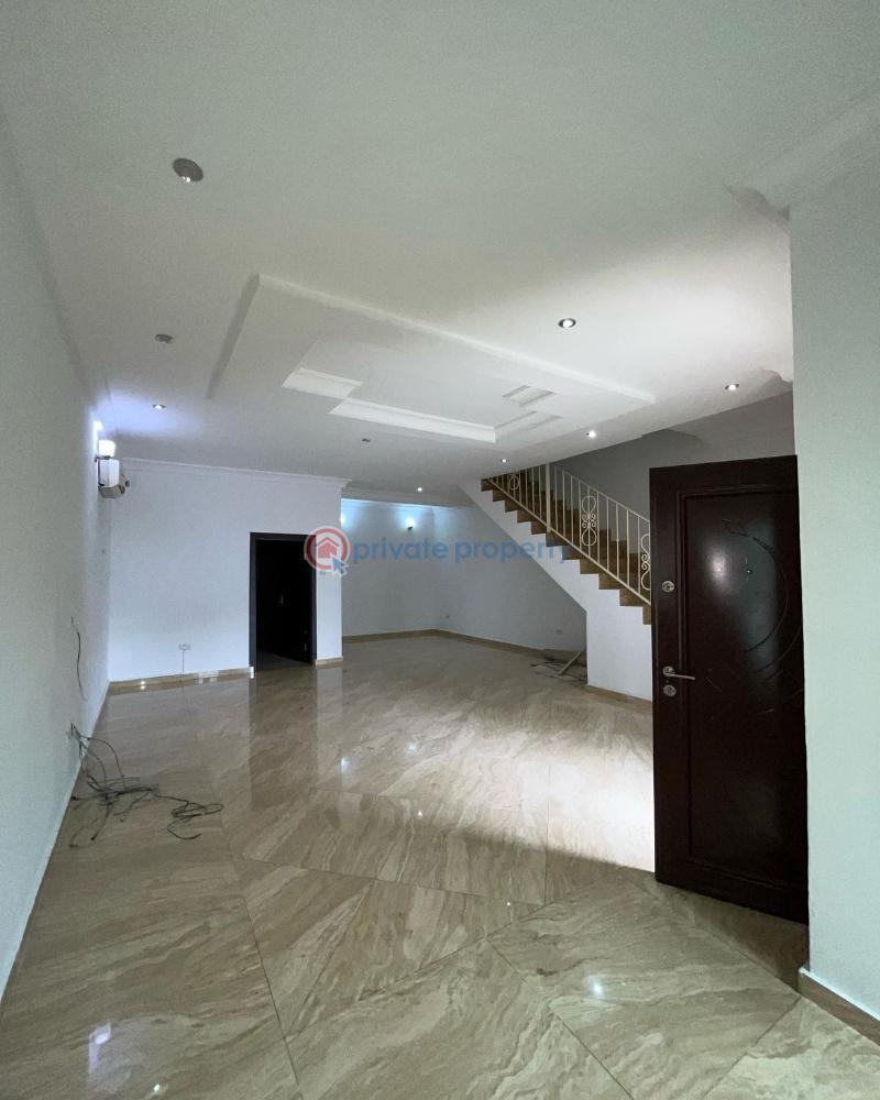 4 bedroom Terraced Duplex For Sale Mojisola Onikoyi Estate Lagos - 2