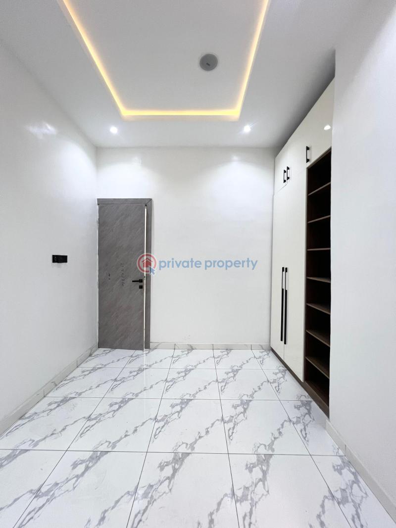 4 bedroom Terraced Duplex For Sale Lekki Please 1 Lekki Phase 1 Lagos - 11
