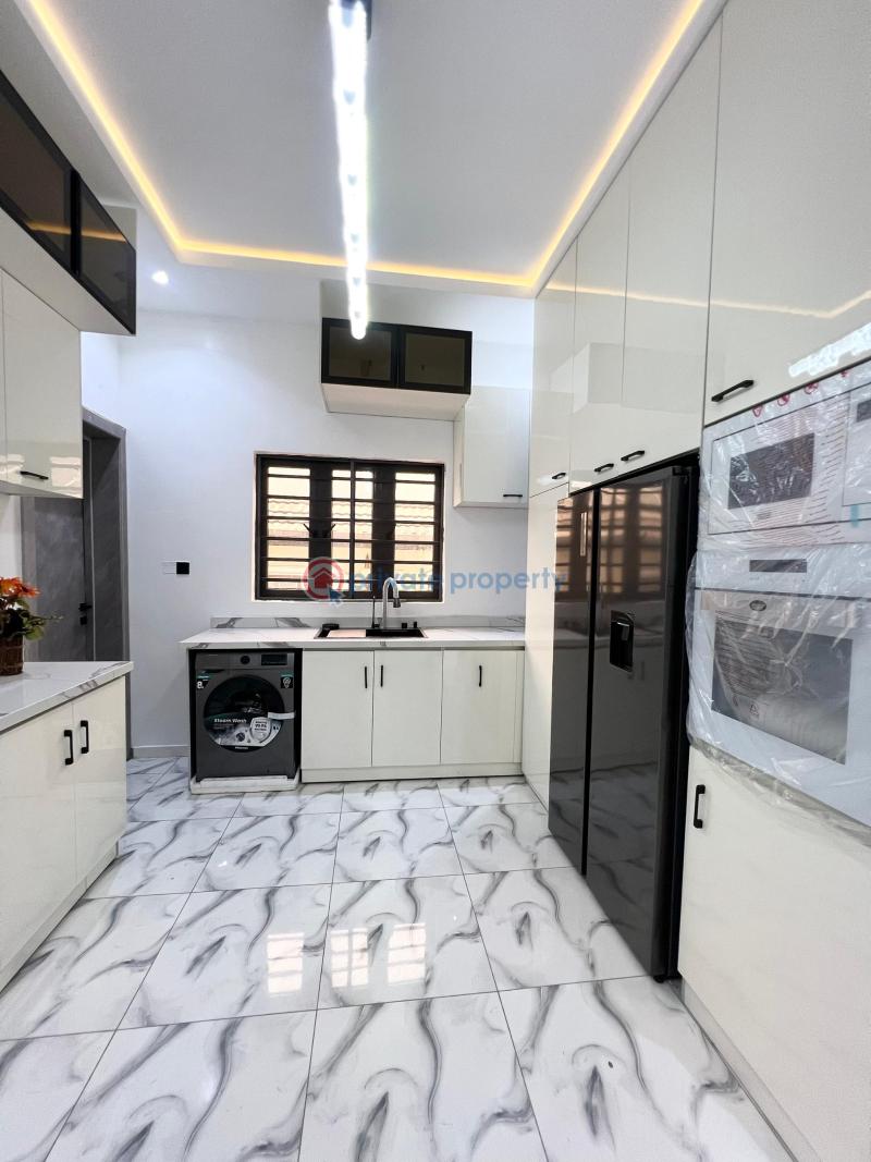 4 bedroom Terraced Duplex For Sale Lekki Please 1 Lekki Phase 1 Lagos - 12