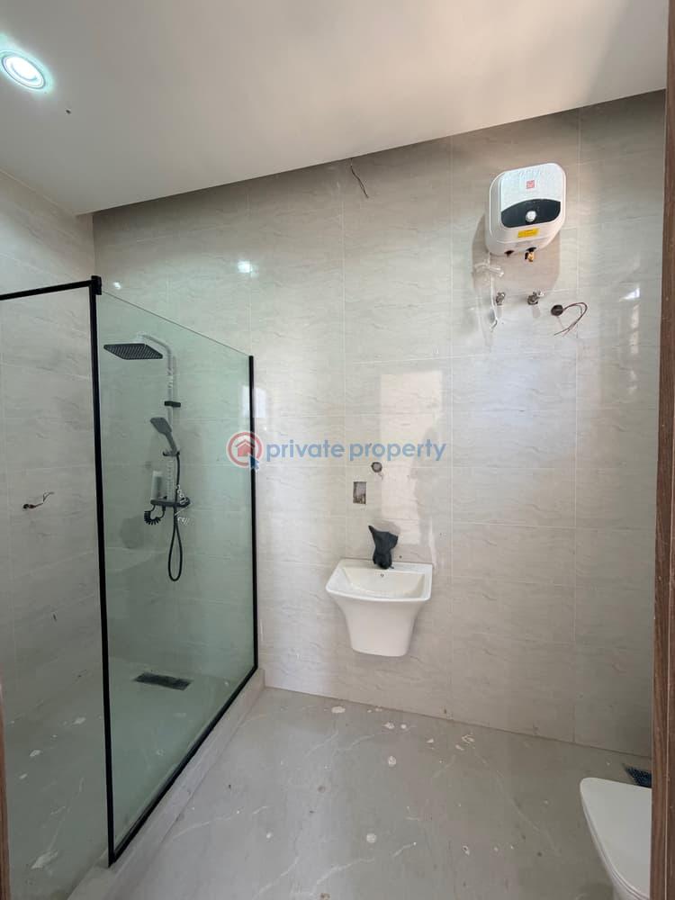4 bedroom Terraced Duplex For Sale Off Freedom Way Lekki Phase 1 Lagos - 4