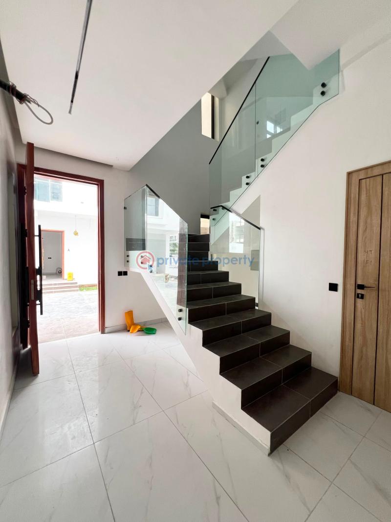 4 bedroom Terraced Duplex For Sale Lekki Phase 1 Lagos - 3