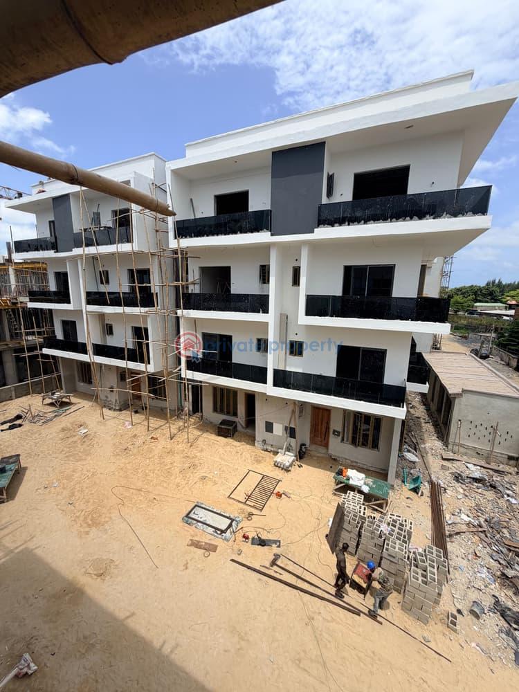4 bedroom Terraced Duplex For Sale Off Freedom Way Lekki Phase 1 Lagos - 2