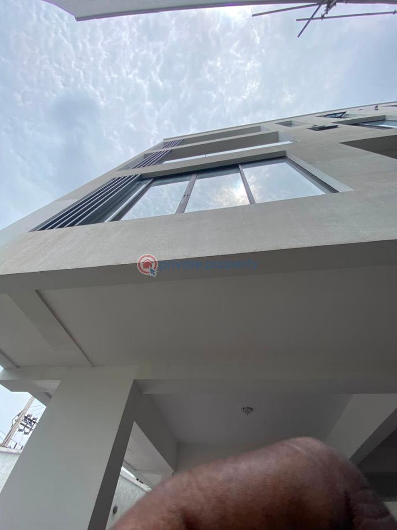 4 bedroom Terraced Duplex For Sale Chevron Drive Lekki Lagos - 4