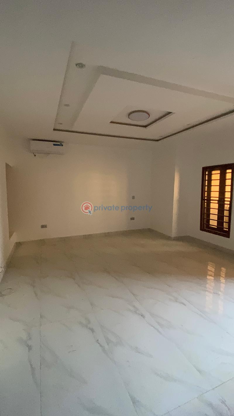 4 bedroom Terraced Duplex For Rent Jahi Abuja Phase 2  - 3