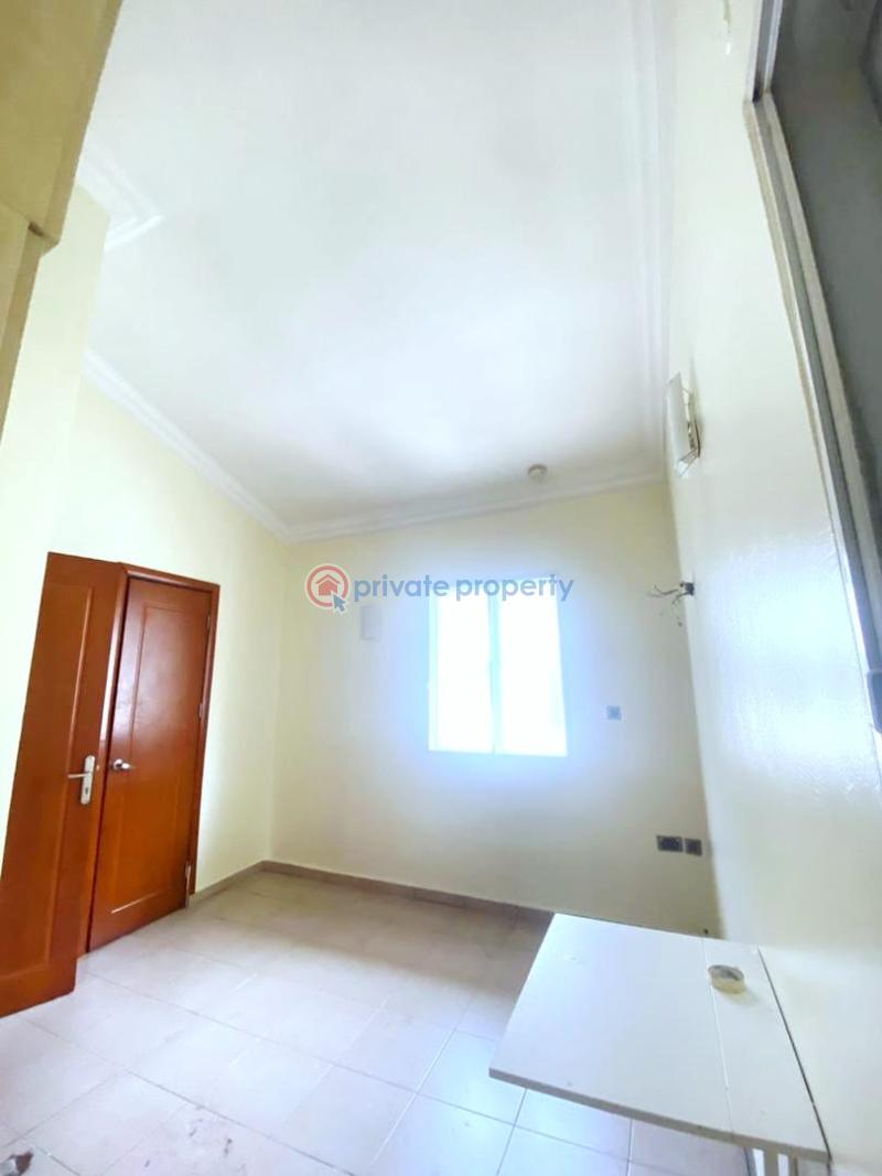 4 bedroom Terraced Duplex For Rent Old Ikoyi Lagos - 5