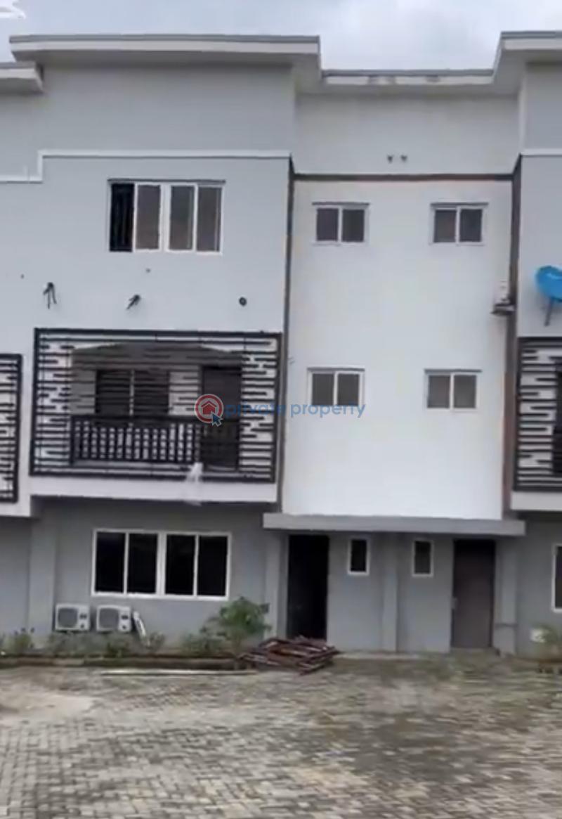 4 bedroom Terraced Duplex For Sale Durumi Abuja Phase 2 