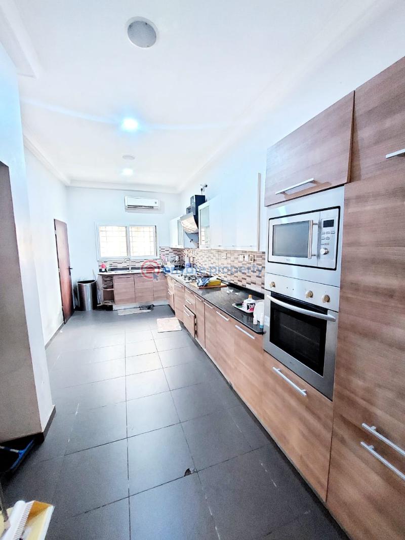 4 bedroom Terraced Duplex For Rent Lekki Phase 1 Lagos - 16