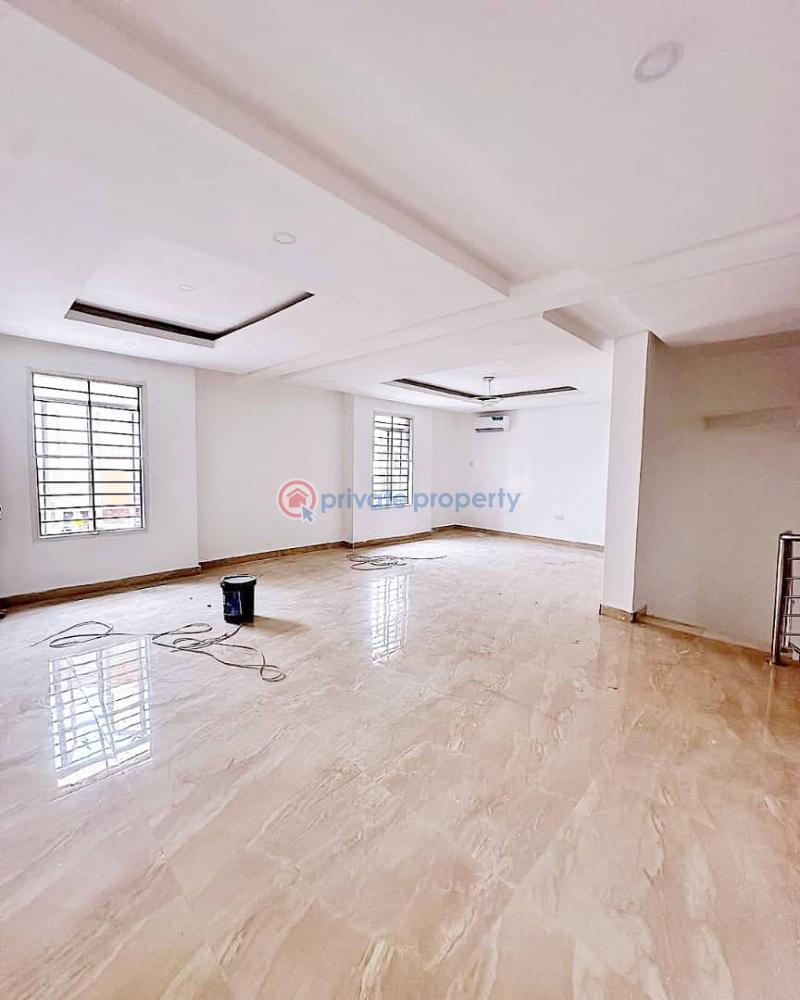 Luxury 4-bedroom terrace duplex with 2 bqs - 4 4 bedroom Detached Duplex For Rent Lekki Phase 1 Lagos - 4