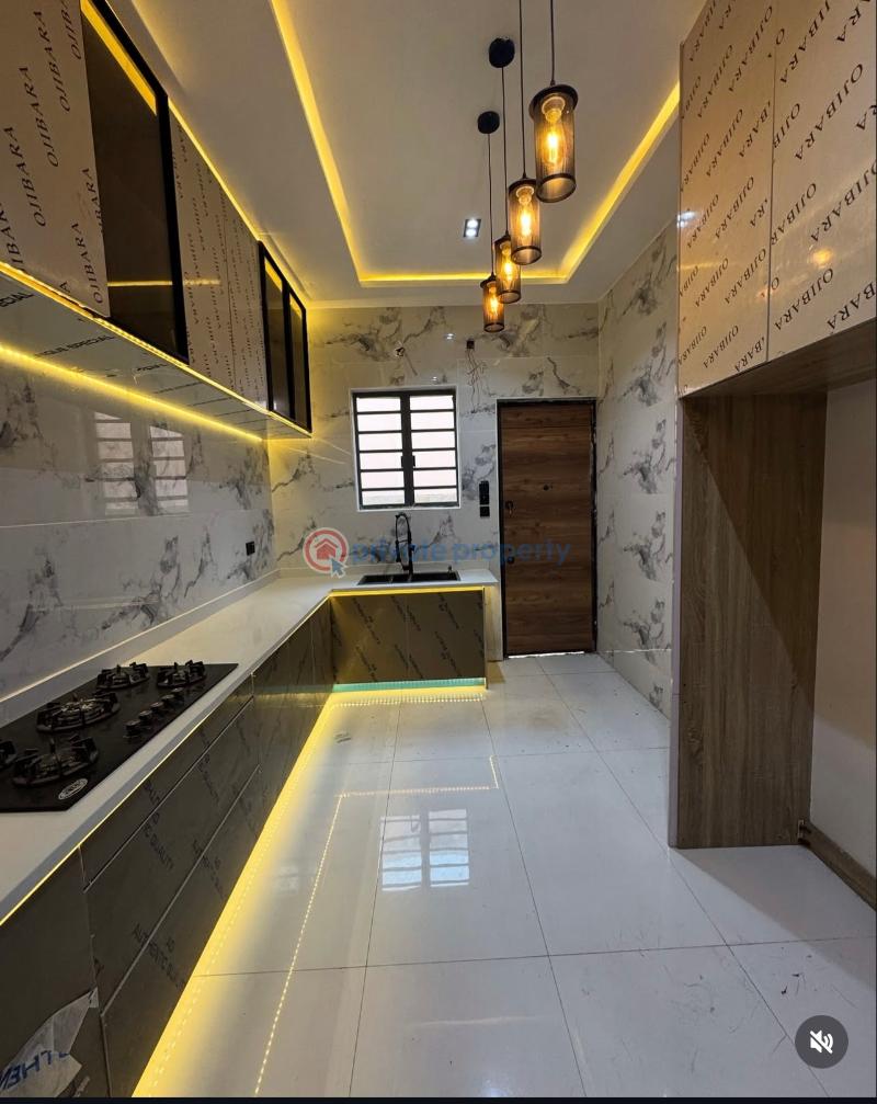 4 bedroom Terraced Duplex For Sale Admiralty Lekki Lekki Phase 1 Lagos - 1