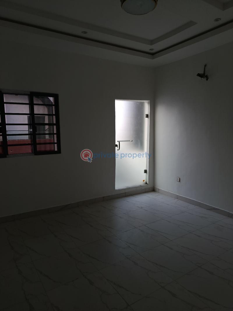 4 bedroom Terrace For Sale Opposite Cooplag, Orchid Road, Lekki. Lekki Lagos - 13