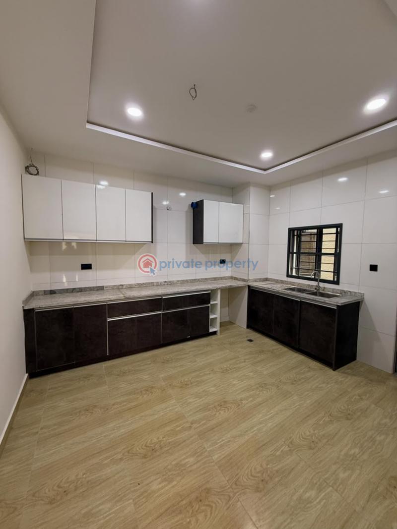 4 bedroom Terraced Duplex For Rent Guzape Abuja Phase 1  - 3