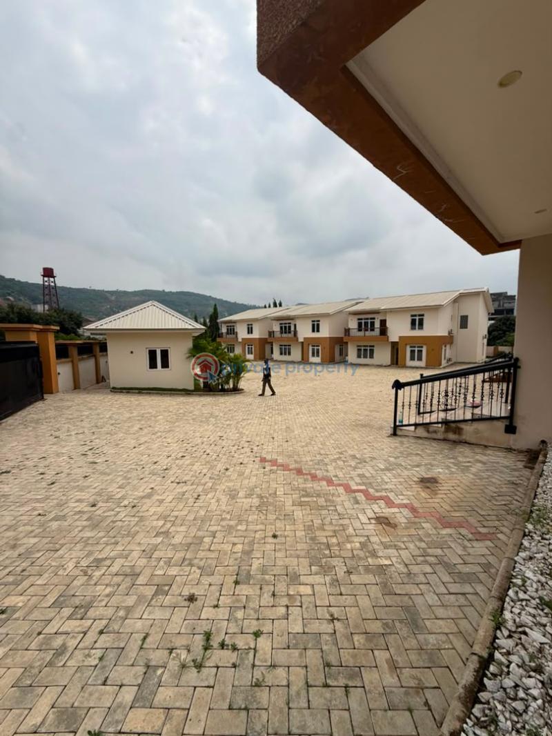 4 bedroom Terraced Duplex For Rent Katampe Ext. Abuja Phase 2  - 19