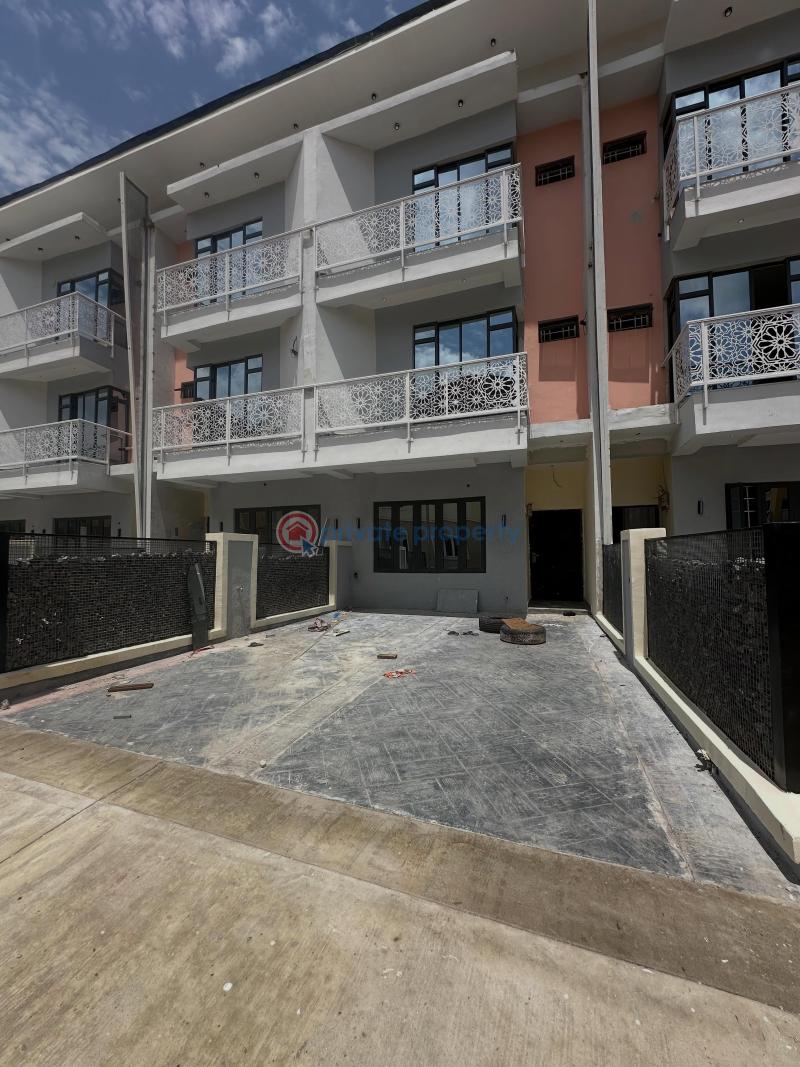 4 bedroom Terraced Duplex For Sale Guzape Abuja Phase 1  - 5