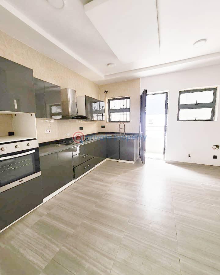 Luxury 4 bedroom terrace duplex with bq - 8 4 bedroom Terraced Duplex For Rent Oniru Victoria Island Lagos - 8
