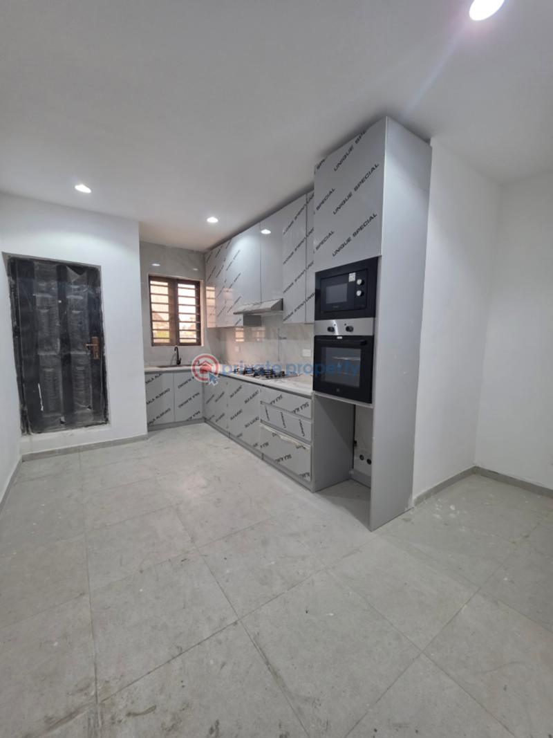 4 bedroom Terraced Duplex For Sale Ocean Breeze Estate Ologolo Lekki Lagos - 3