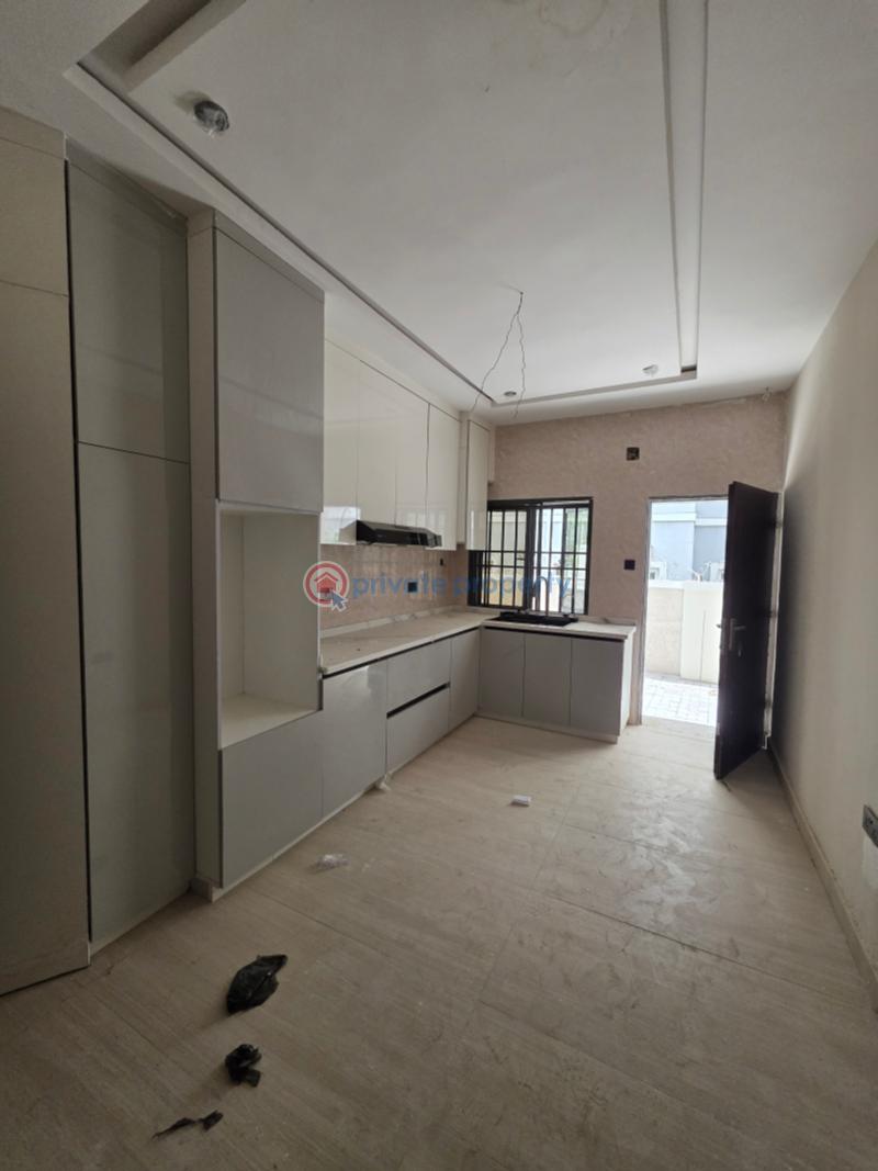 4 bedroom Terraced Duplex For Sale Jahi Abuja Phase 2  - 2
