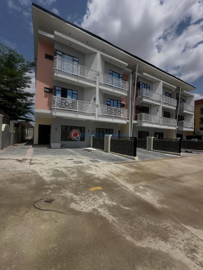 4 bedroom Terraced Duplex For Sale Guzape Abuja Phase 1  - 0