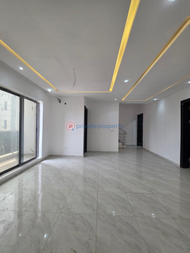 4 bedroom Terraced Duplex For Sale Ocean Breeze Estate Ologolo Lekki Lagos - 1
