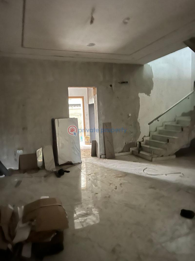 4 bedroom House For Sale Ogudu GRA Lagos - 11