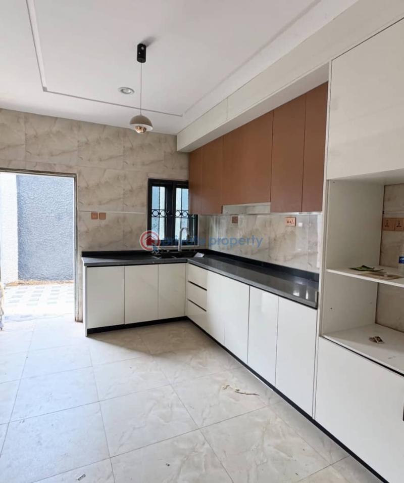 4 bedroom Terraced Duplex For Rent Jahi Abuja Phase 2  - 3