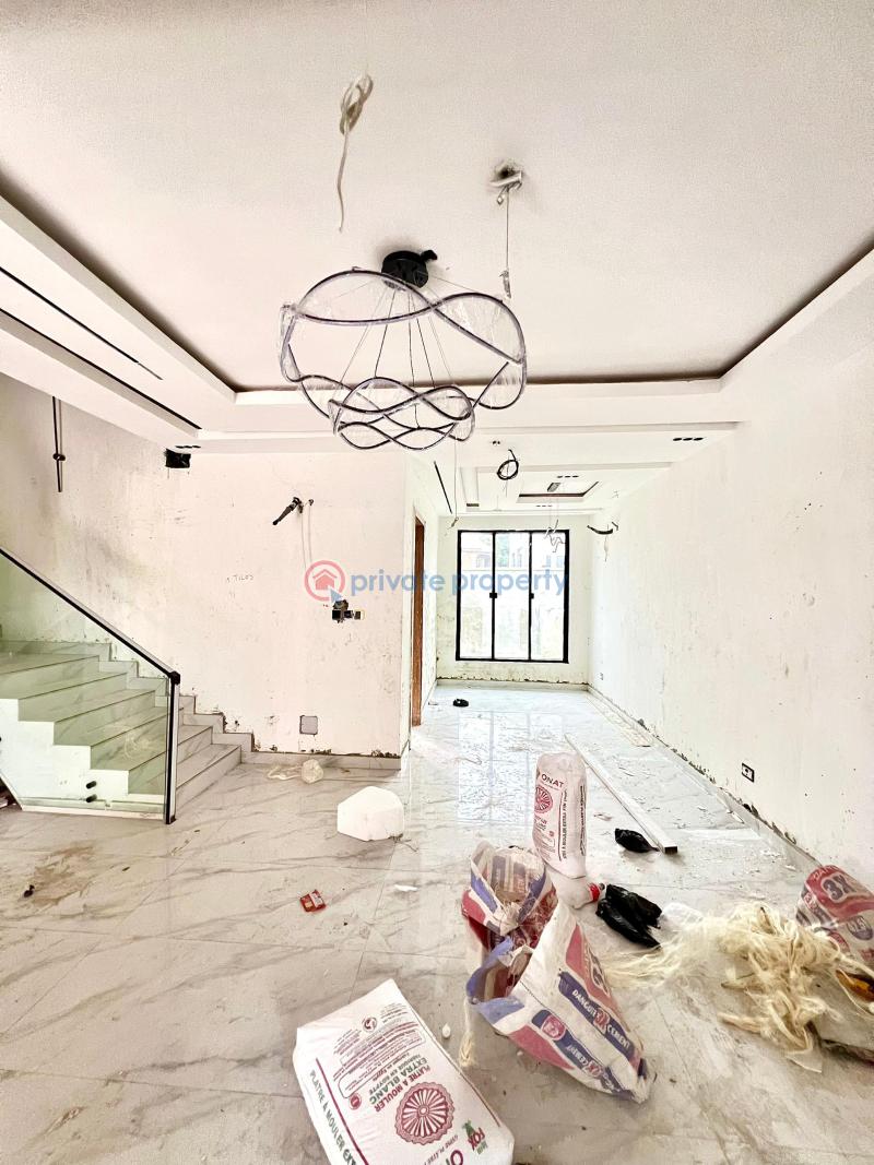 4 bedroom Terraced Duplex For Sale Lekki Phase 1 Lagos - 2