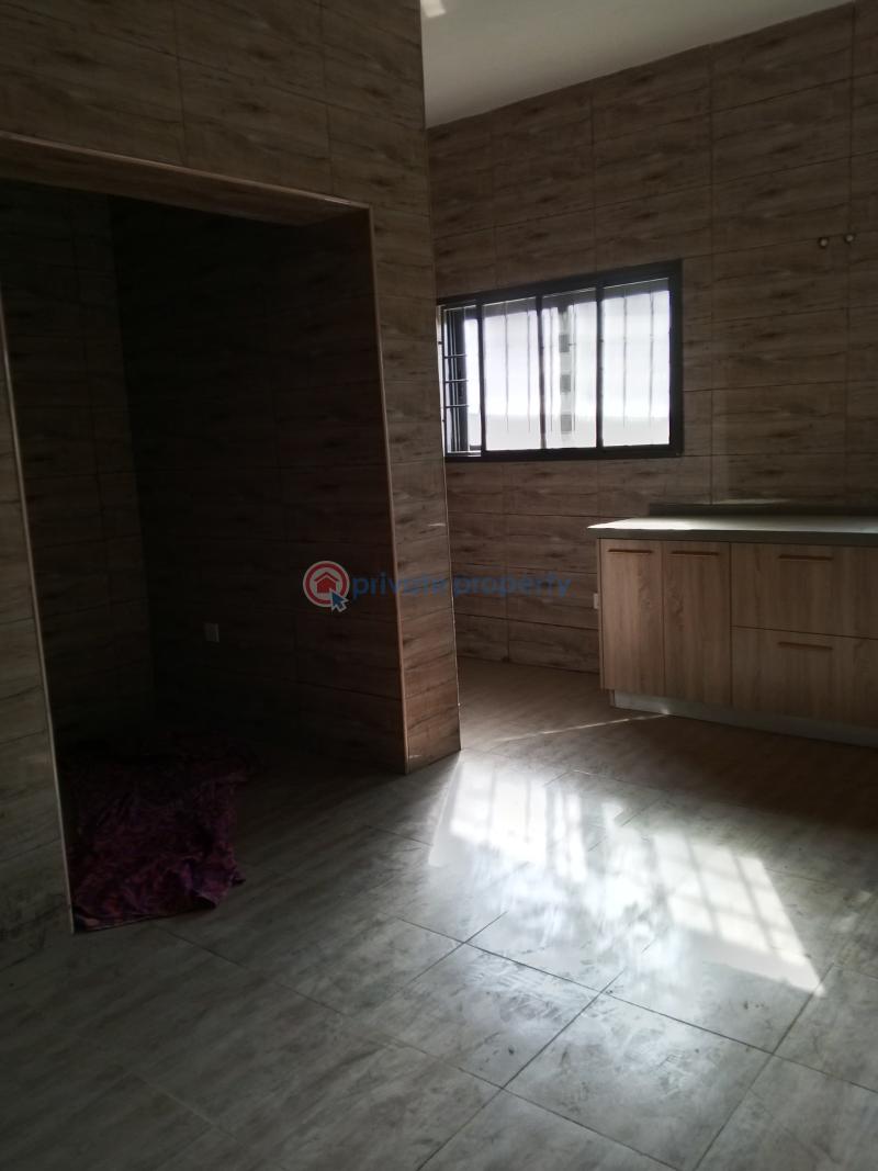 4 bedroom Terraced Duplex For Sale Guzape Abuja Phase 1  - 4