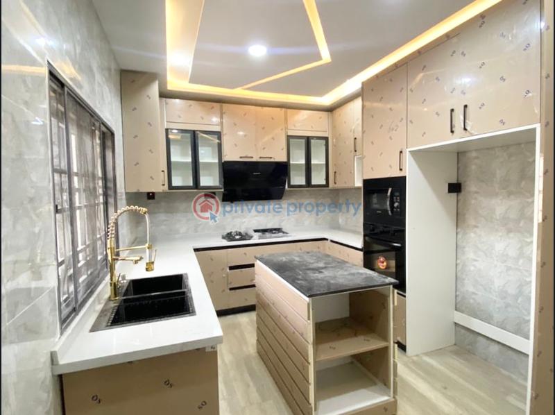 4 bedroom Terraced Duplex For Sale Wuye Abuja Phase 2  - 3
