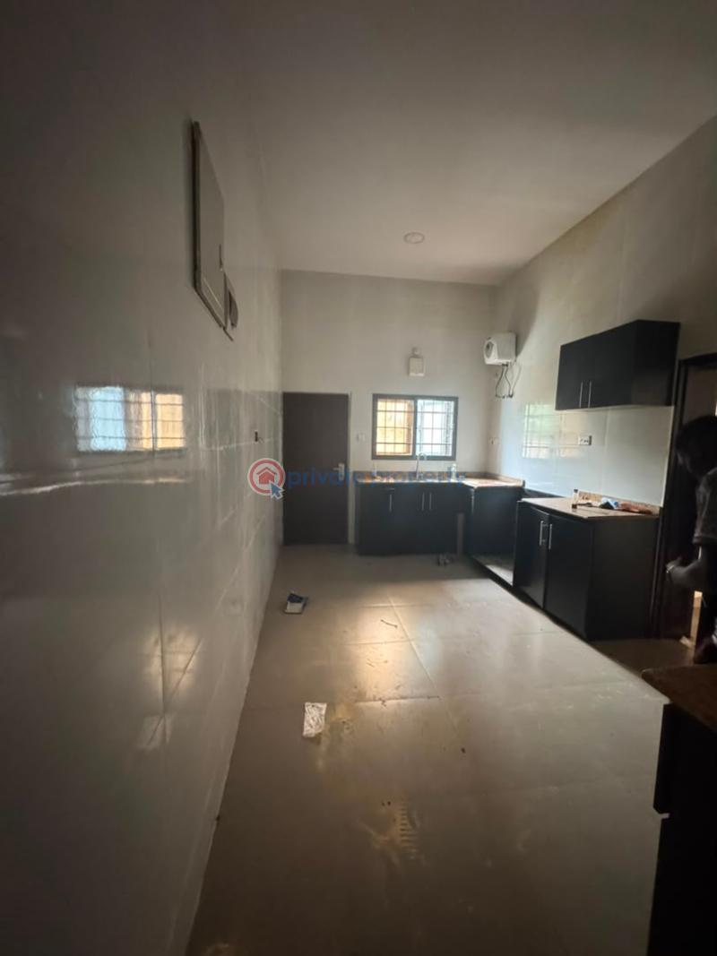 4 bedroom Terraced Duplex For Rent Guzape Abuja Phase 1  - 5