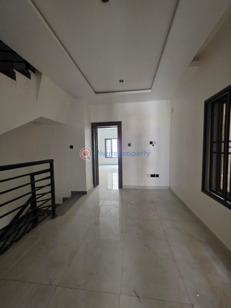 4 bedroom Terraced Duplex For Sale Jahi Abuja Phase 2  - 5