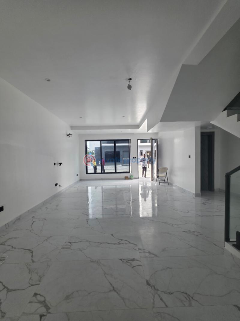 4 bedroom Terraced Duplex For Rent Lekki Phase 1 Lagos - 2