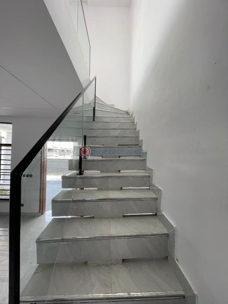 4 bedroom Block Of Flats For Sale Ikota Lekki Lagos - 3