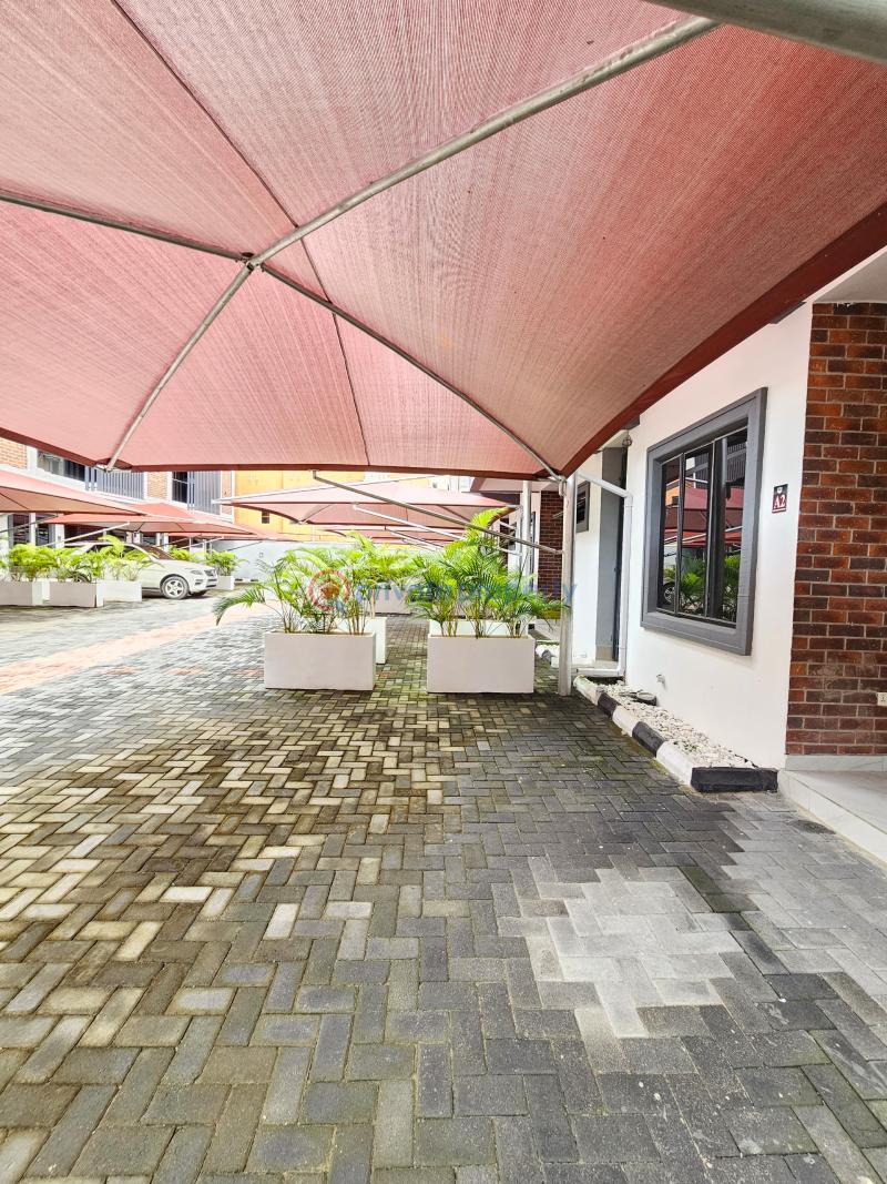 4 bedroom Block Of Flats For Sale Ikate Elegushi Lekki Lagos - 1