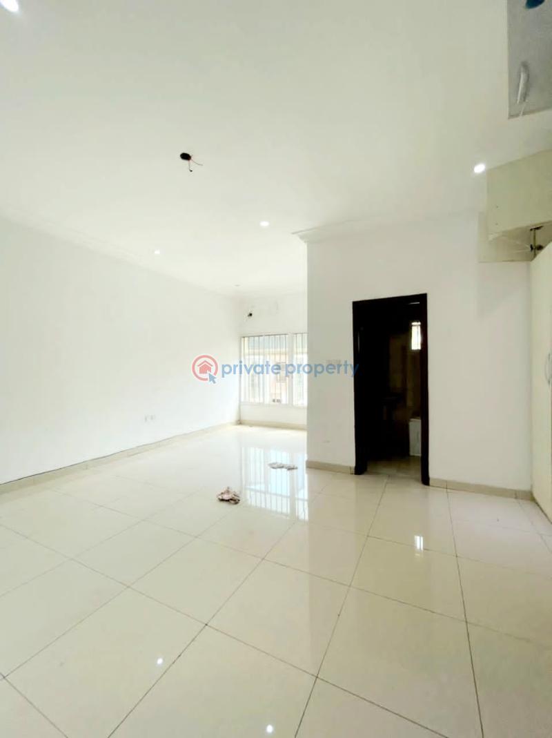 4 bedroom Terrace For Sale Osapa Lekki Lagos - 4