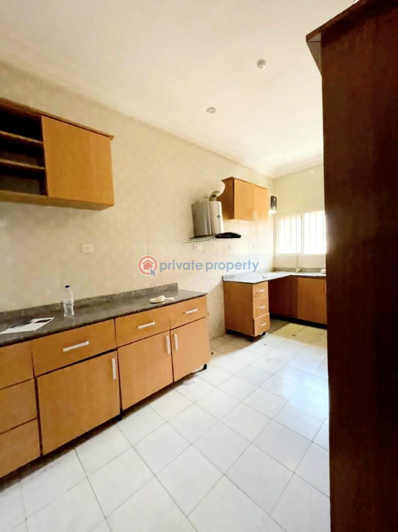 4 bedroom Terrace For Sale Osapa Lekki Lagos - 9
