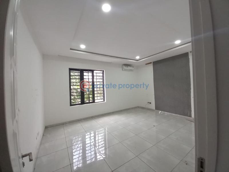 4 bedroom Terrace For Sale Adeola Odeku Victoria Island Lagos - 1