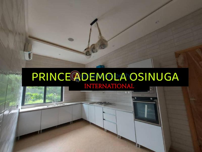 4 bedroom Terrace For Rent Banana Island Ikoyi Lagos - 1