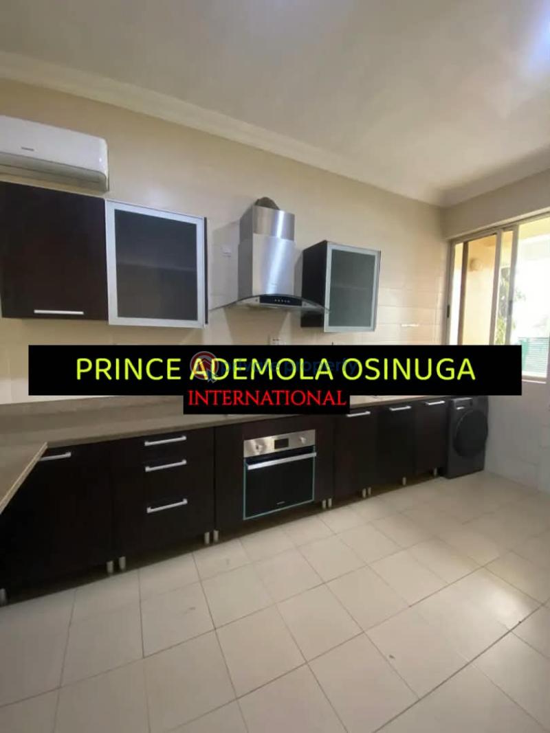 4 bedroom Terrace For Rent Banana Island Ikoyi Lagos - 0