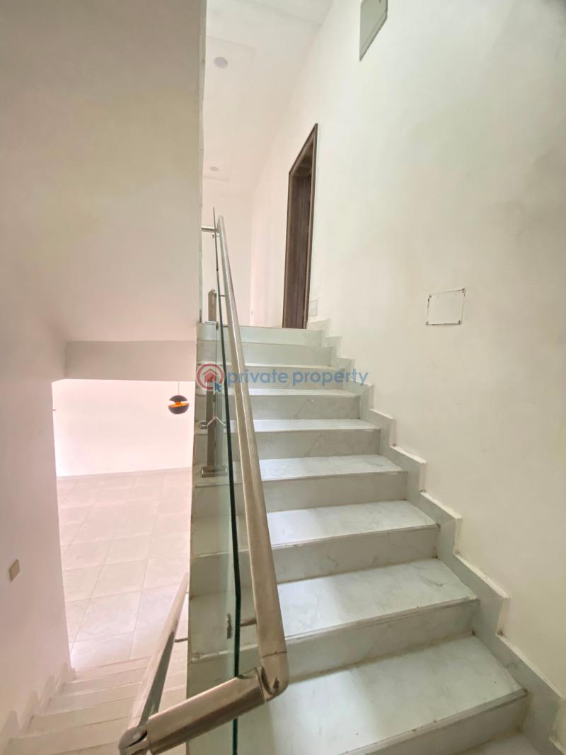 House For Rent Inside Iyaganku Gra, Ibadan Ibadan Oyo - 8