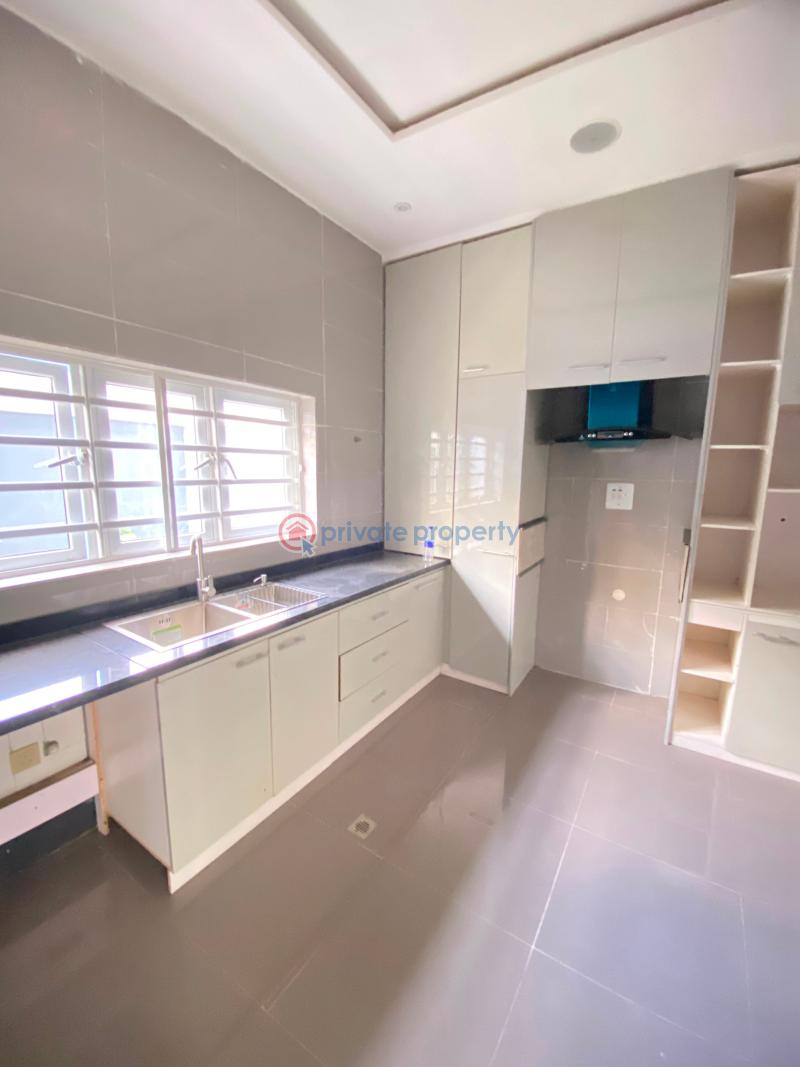 House For Rent Inside Iyaganku Gra, Ibadan Ibadan Oyo - 6