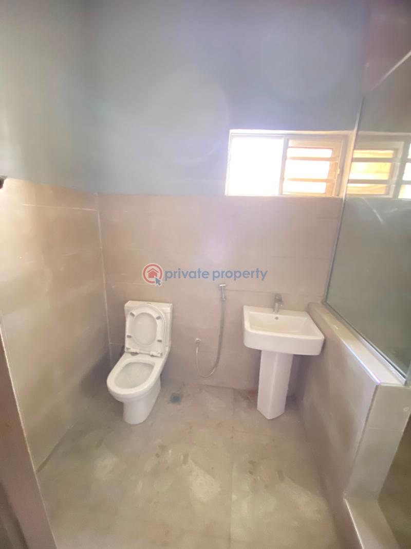 House For Rent Inside Iyaganku Gra, Ibadan Ibadan Oyo - 2