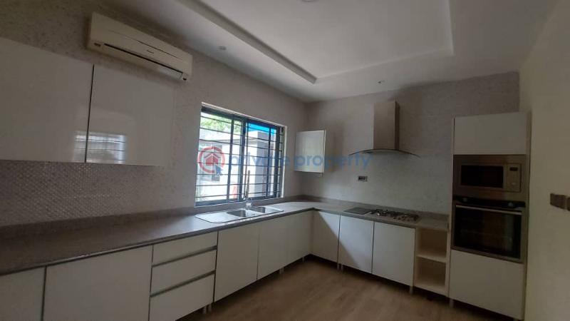 4 bedroom Terraced Duplex For Sale Banana Island Ikoyi Lagos - 3