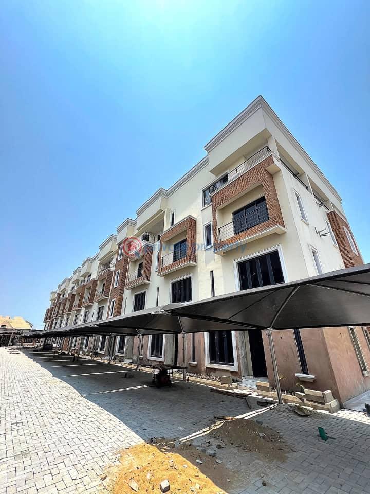 Luxury 4 bedroom terrace with bq and swimming pool - 6 4 bedroom Terraced Duplex For Rent Lekki Phase 1 Lagos - 6